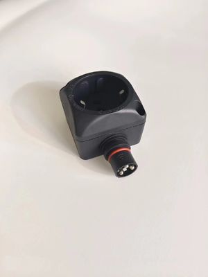 Compact Nylon Engine Heater Plugs 220V16A Square Shape For Portable Socket