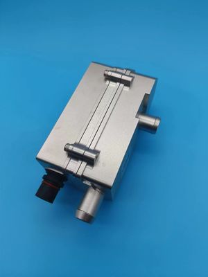 Safe Reliable Car Engine Heaters Cast Aluminum Material 500L/H Flow