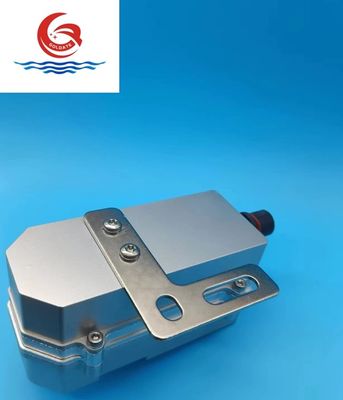 Small Size 2KW Electric Coolant Heater For Car / Truck Silvery Color