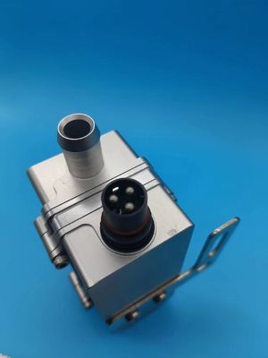 Easy Install Auto Coolant Heater 2KW Small Size 500L/H Flow