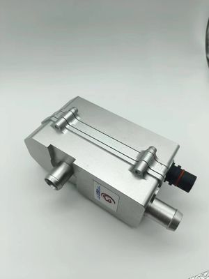 Safe Engine Coolant Preheater PTC Heating 220V 500L/H Flow